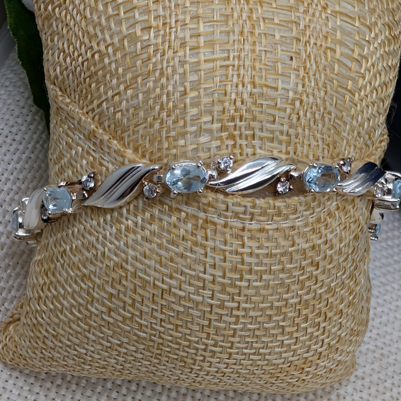 925 Sterling Silver Blue Topaz & CZ Link Bracelet 8” | Twisted Leaf Design - Picture 9 of 16
